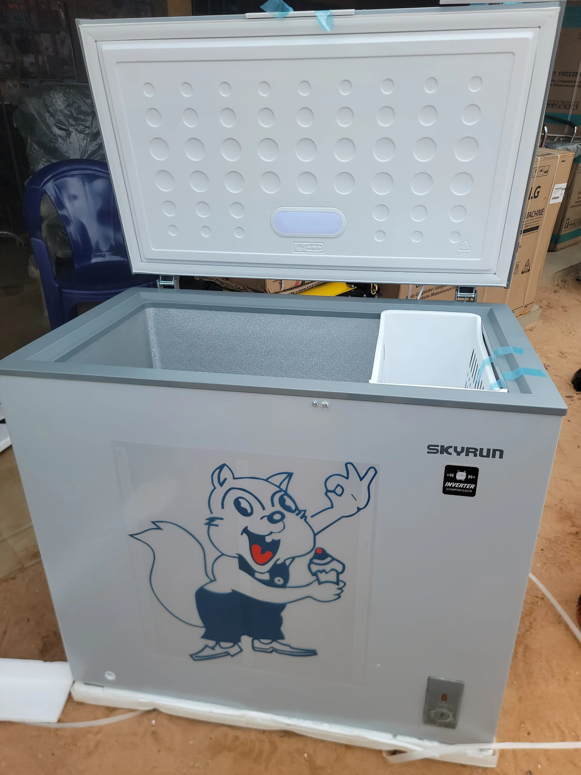 Skyrun Inverter Chest Freezer BD-250AI